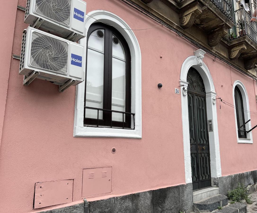 Simo'S Houses คาตาเนีย ภายนอก รูปภาพ
